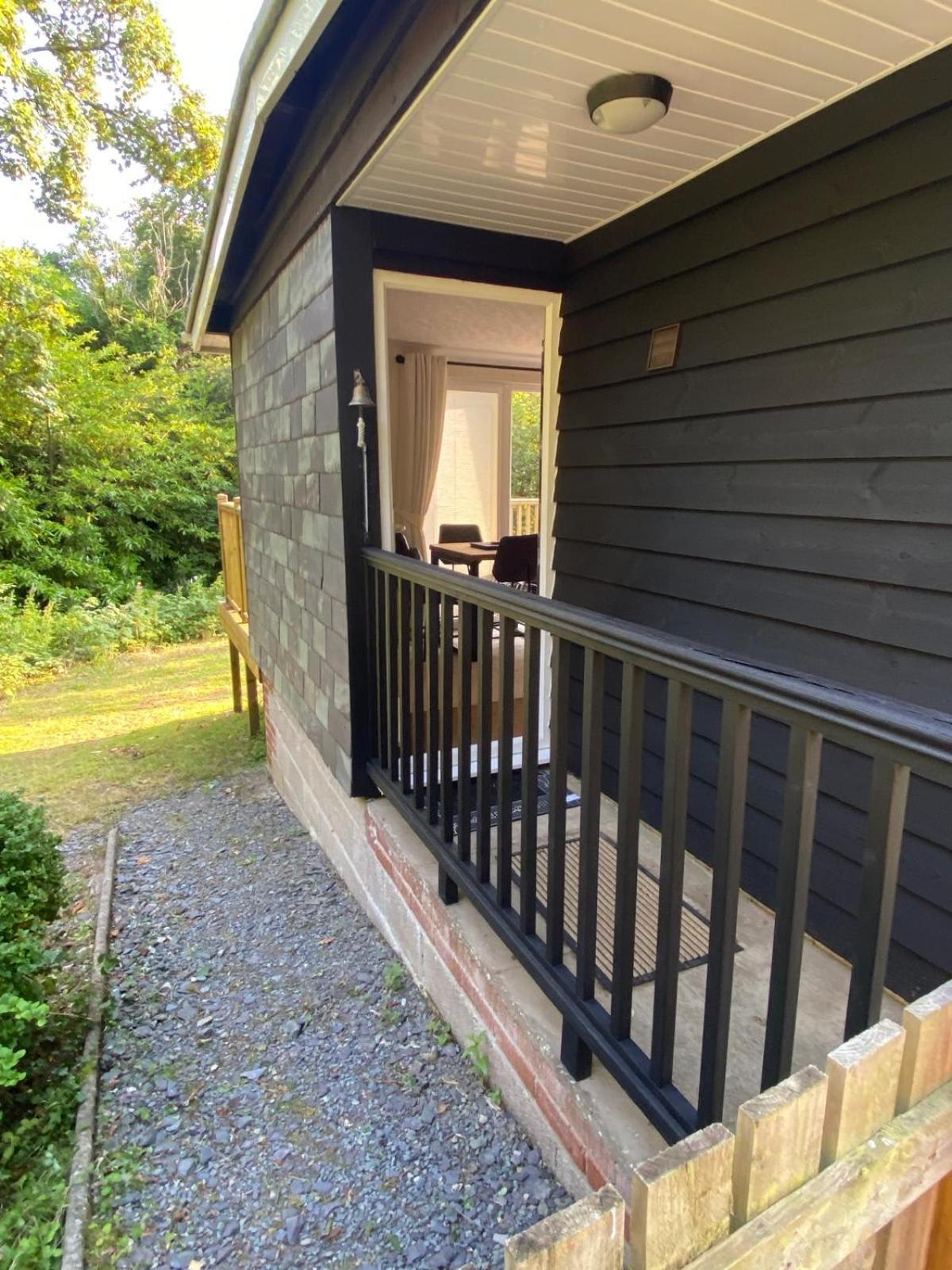 Chalet 64, Lakeside, Glan Gwna Holiday Park Caernarfon Esterno foto